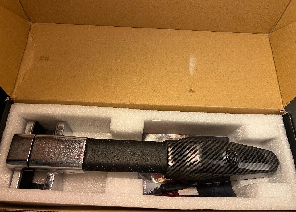 Steering Wheel Lock With Alarm 