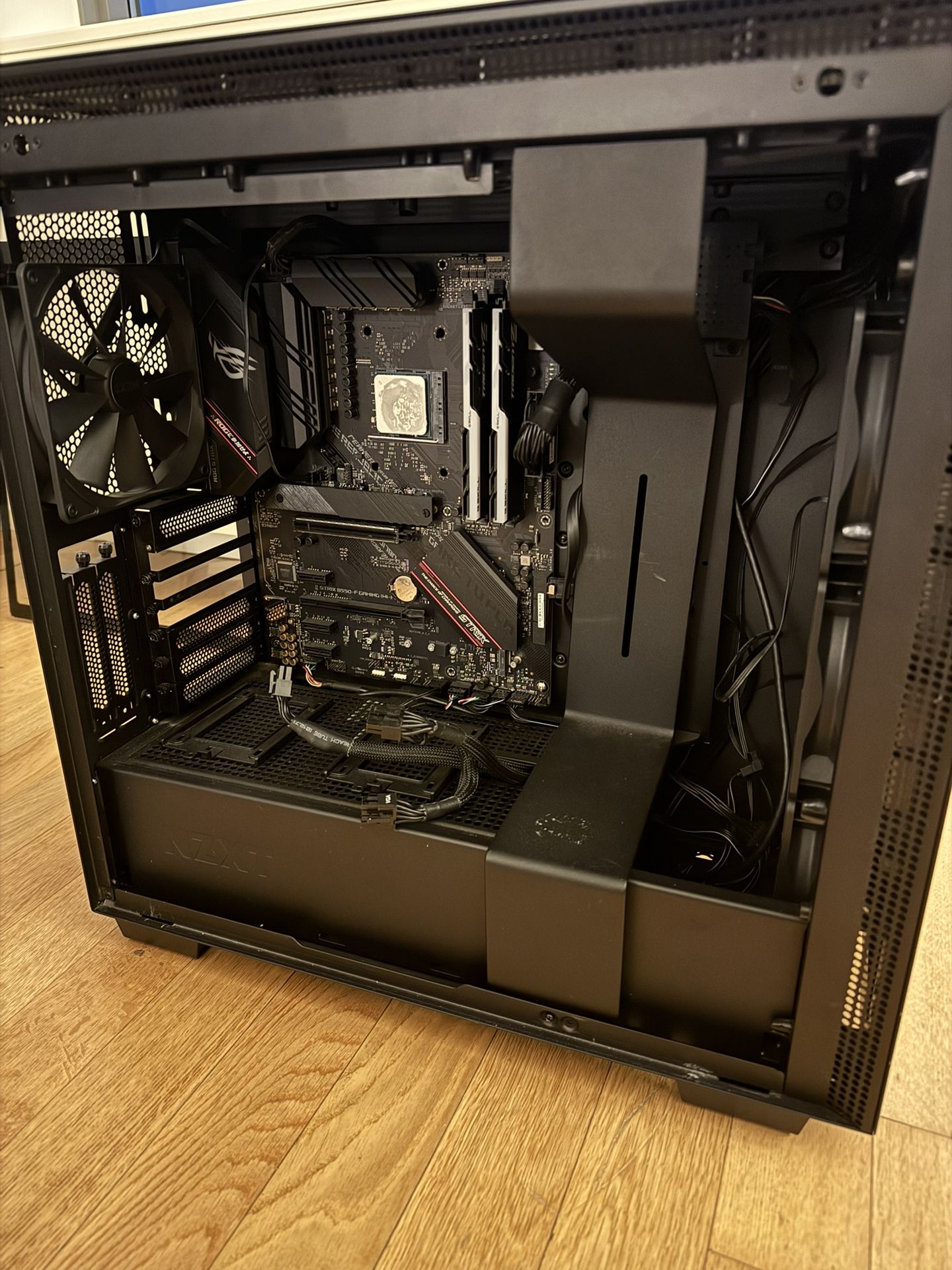 High End Prebuilt Gaming PC (No GPU)