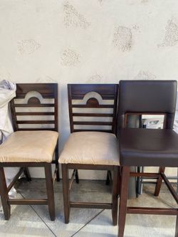 3 SILLAS