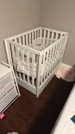Crib With Mattress