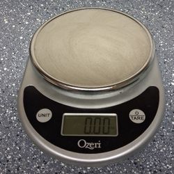 Ozeri Digital scales Pickup Between 2;00-10:40 Rainbow/charleston Cash Only Huge Moving Sale Read Description First 