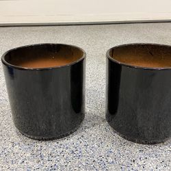 Flower pots