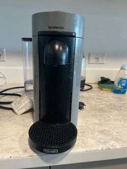 Nespresso Vertuo Plus by De'Longhi