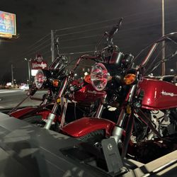 Lazer 6 Motorcycle Style Scooter