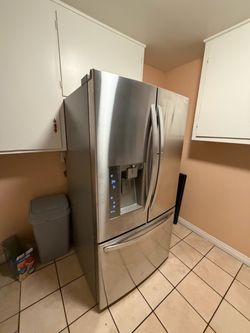 Fridge for sell
