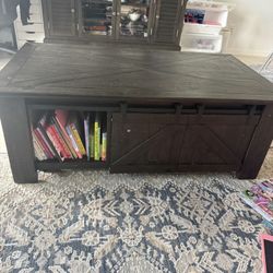  Coffee Table W Pop Up Table And Storage 