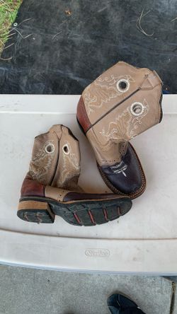 Kids Boots 
