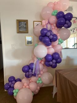Grab n go balloon garland unicorn birthday