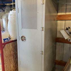 Portable Darkroom / Grow Room