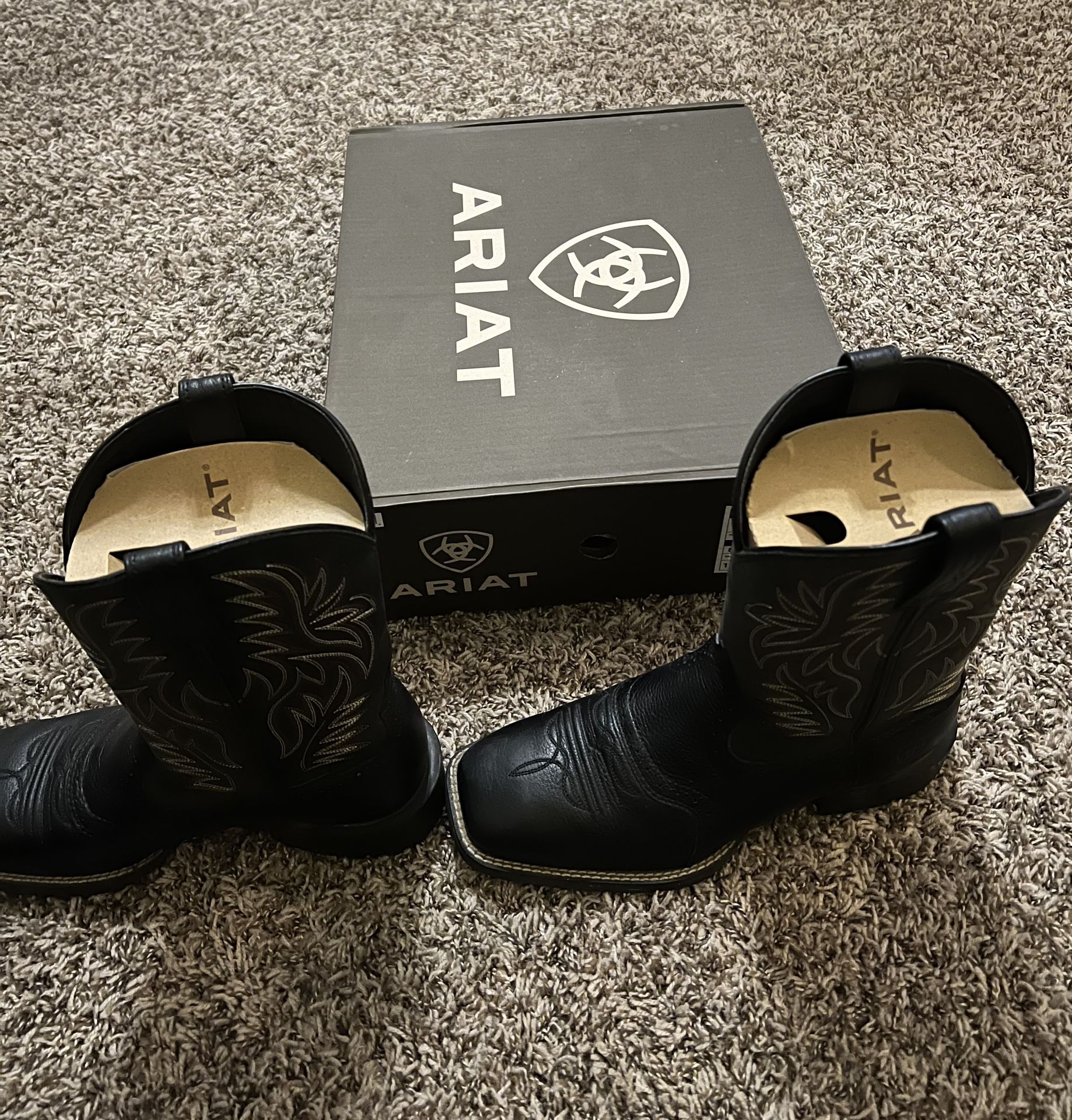 Ariat Boots for Sale in Fresno, CA OfferUp