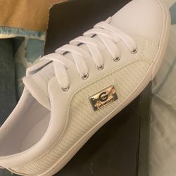 Size 9 US new 