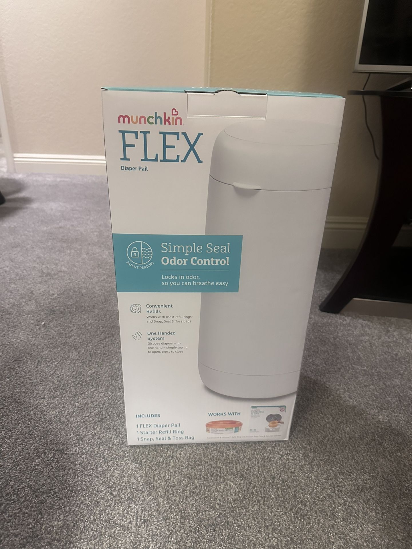 Munchkin Flex Diaper Pail