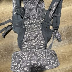 Lillebaby Baby Carrier 