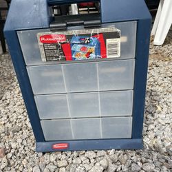  Cajita Para Poner Tornillos 5 .00 Dolares 