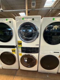 Electrolux Stacked Washer Dryer Unit Gas