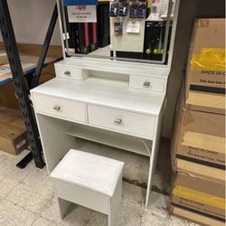 Vanity Desk W/Stool
