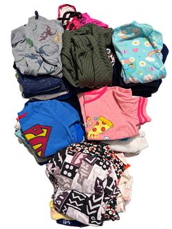 Free Clothes (Womens and Toddlers)