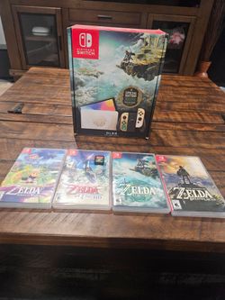 Oled Legend of Zelda switch with games