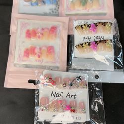 5 parts of nails different model so cute