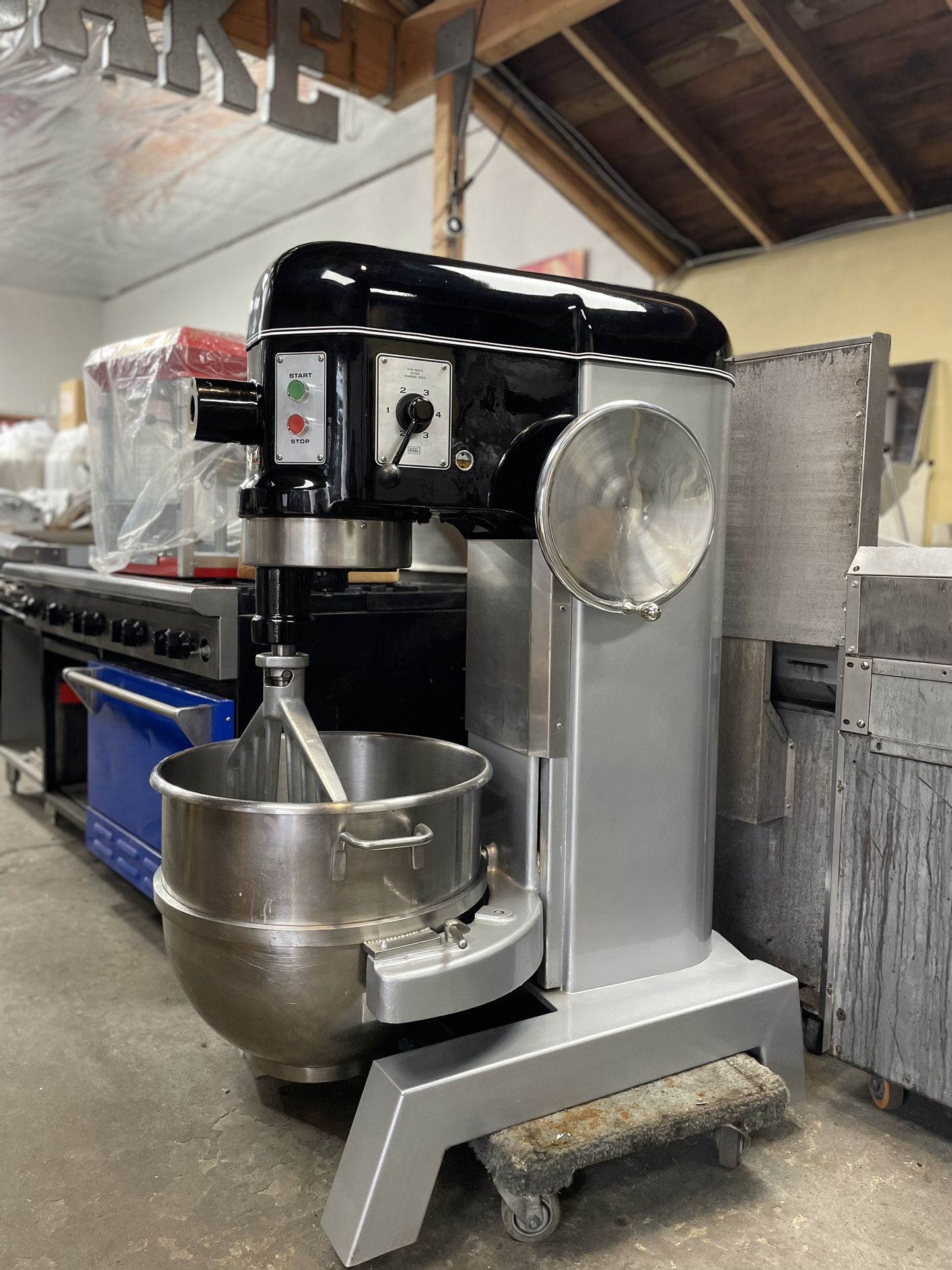 Equipo De Restaurante Y Panaderia Bakery & Restaurant Equipment