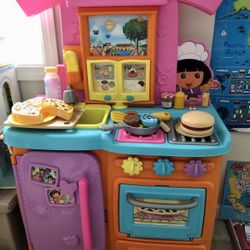 Dora Kitchen With Sounds