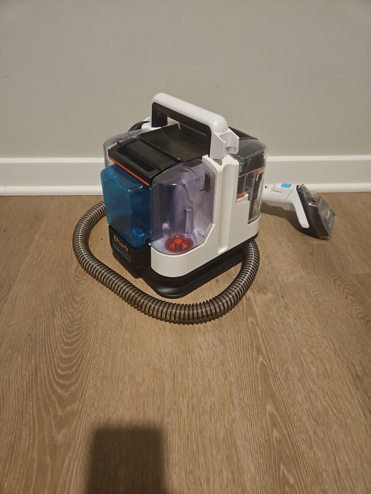 Carpet Cleaner