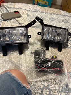 New fog light fit Tahoe 15-19