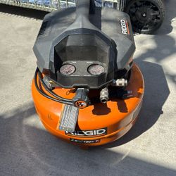 Husky 6 Gallon Air Compressor 