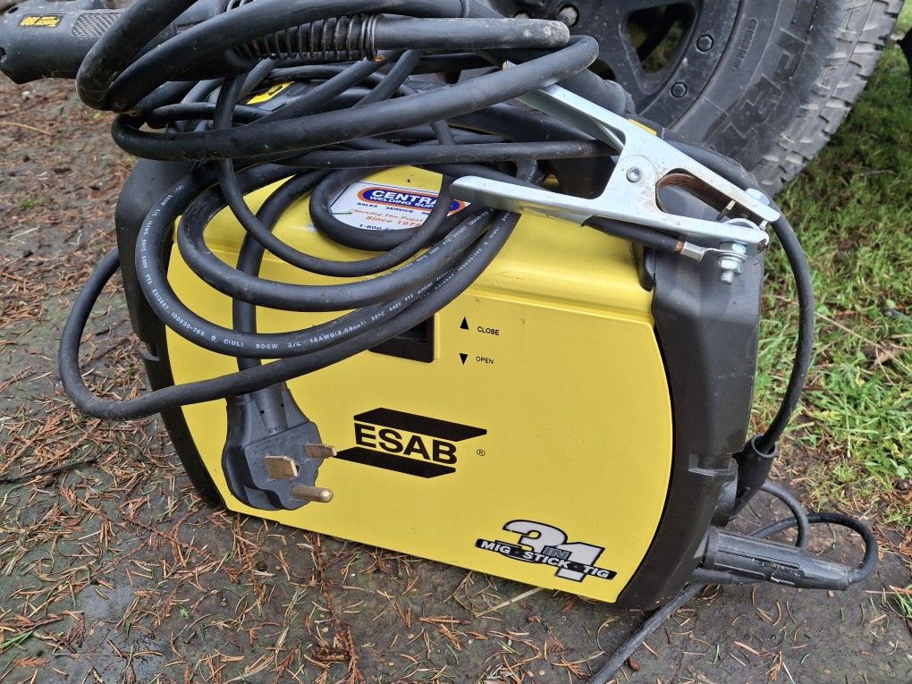 Esab 3 In 1 Welder And Hypertherm Plasma Cutter