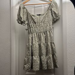 Woman’s Green Dress