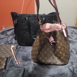 Louis Vuitton Purse 