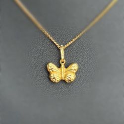 Jewelry 18k hollow yellow gold butterfly 🦋 Pendant charm
