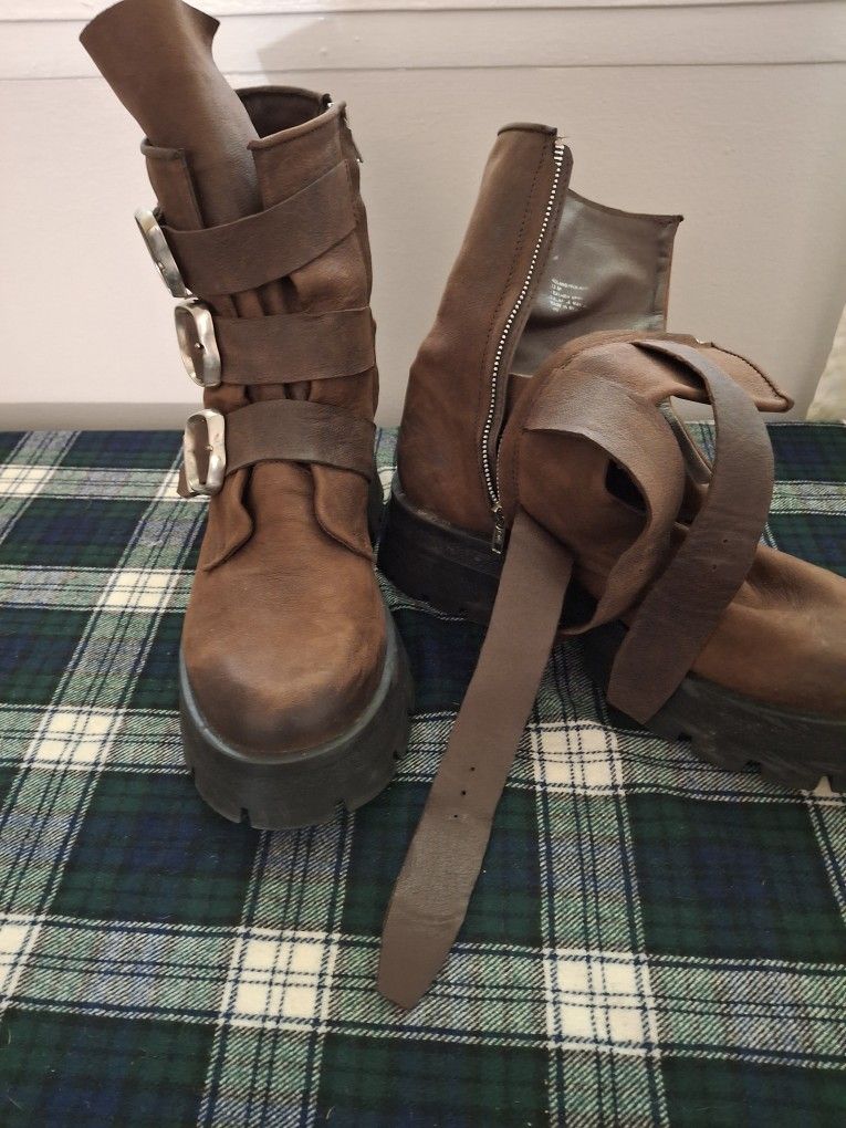 Steve Madden  Womens Boots Zipper Buckles Leather Size 11m ROLAND