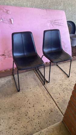 2  Of Dining Chairs Black . Open Box Very Comfortable 18”H 