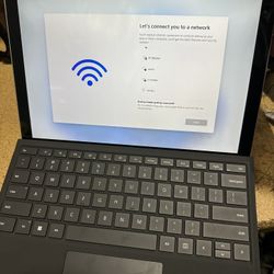 Microsoft Surface 9 With Magnetic Keyboard