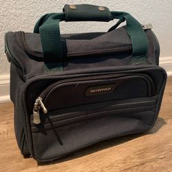 🚨Deal: Metropolis Premier Luggage/Bag, Metal Zipper Pulls (brand new)