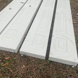 Closest Doors 2 Sets