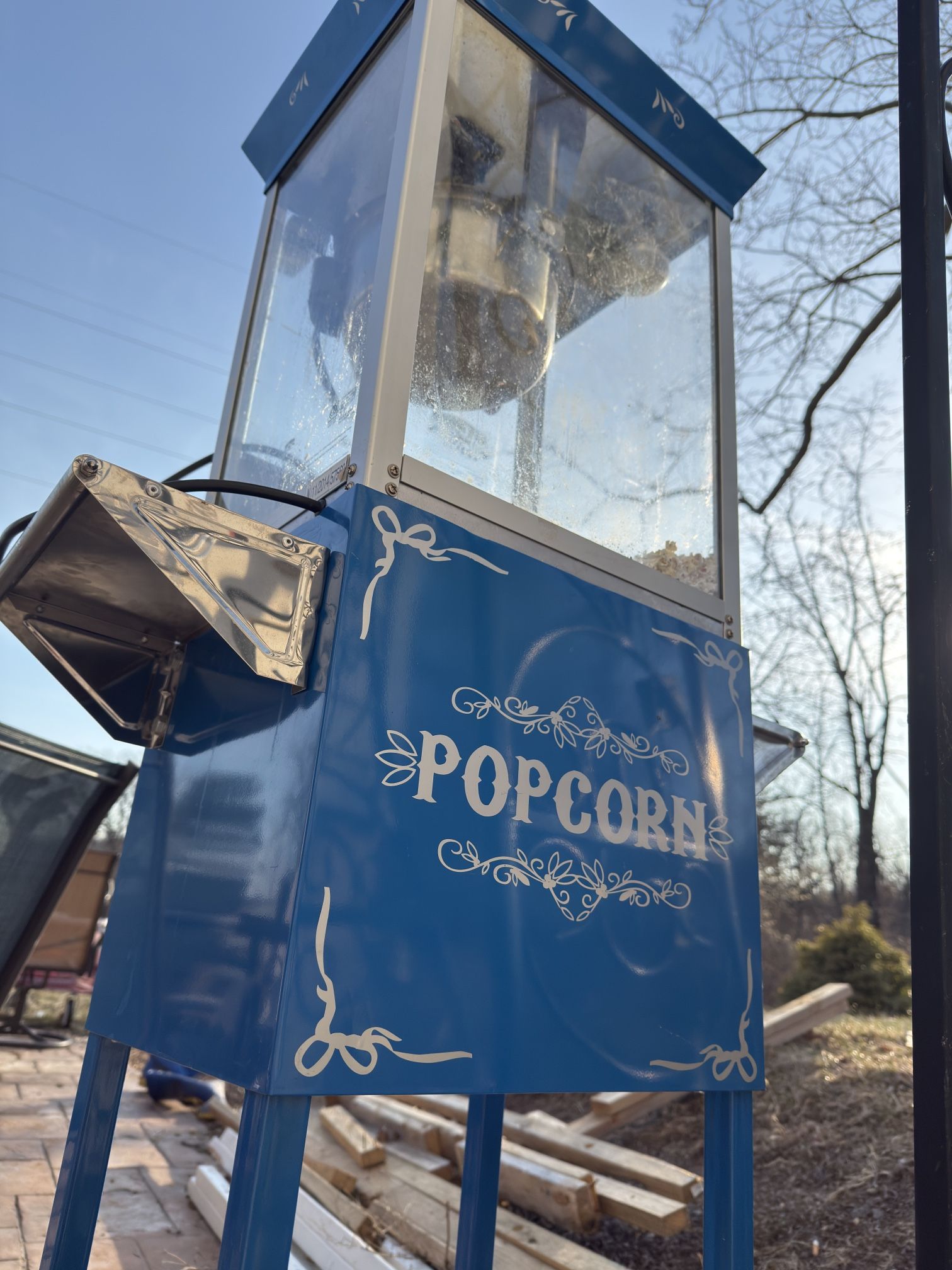 Genuine Popcorn Maker