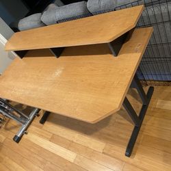 Bush Furniture Computer Table 5’ x  2’-6” w/ Monitor Shelf