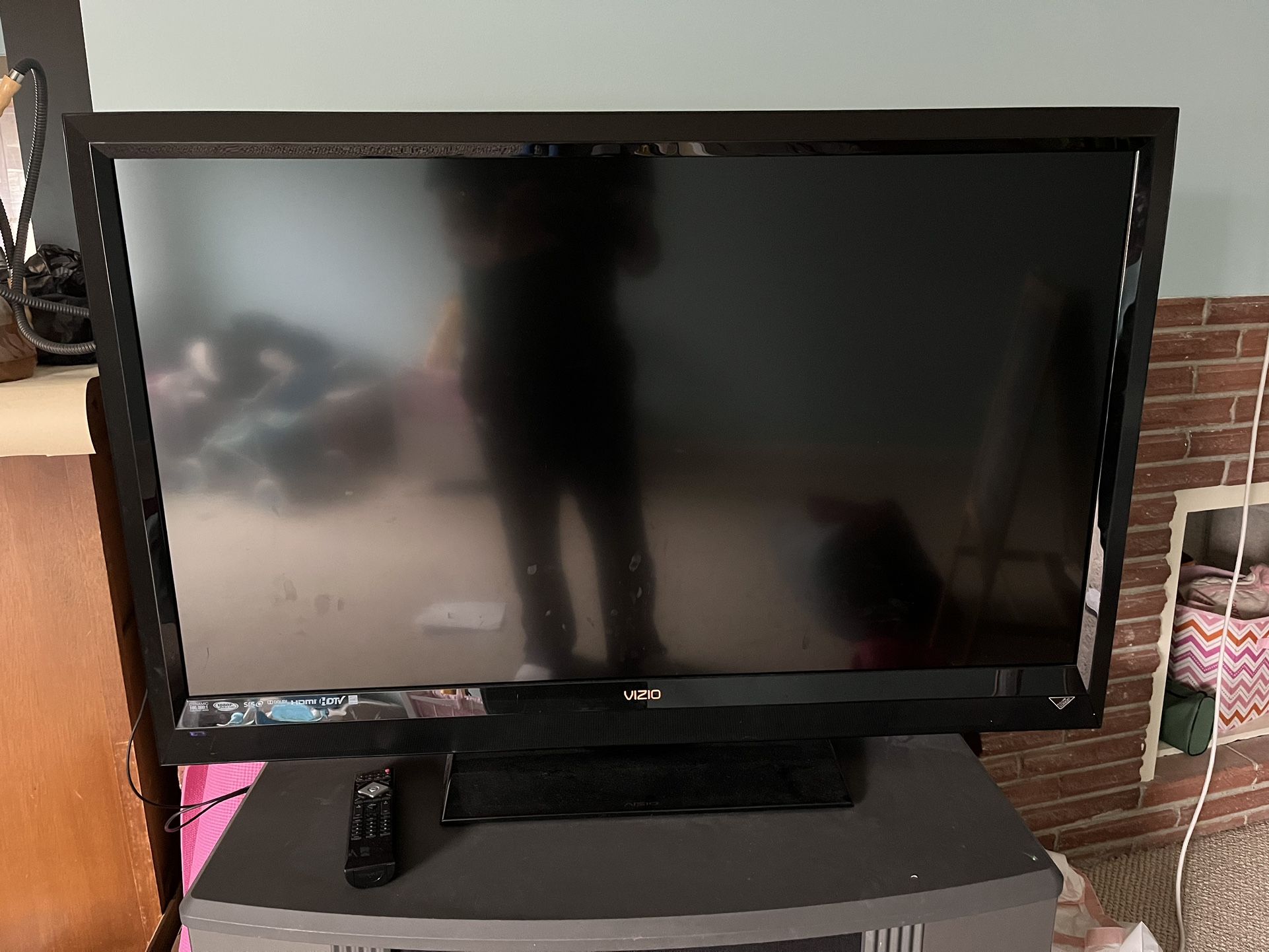 Vizio 47” LCD HDTV