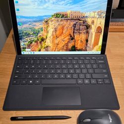 Microsoft Surface Pro 7+