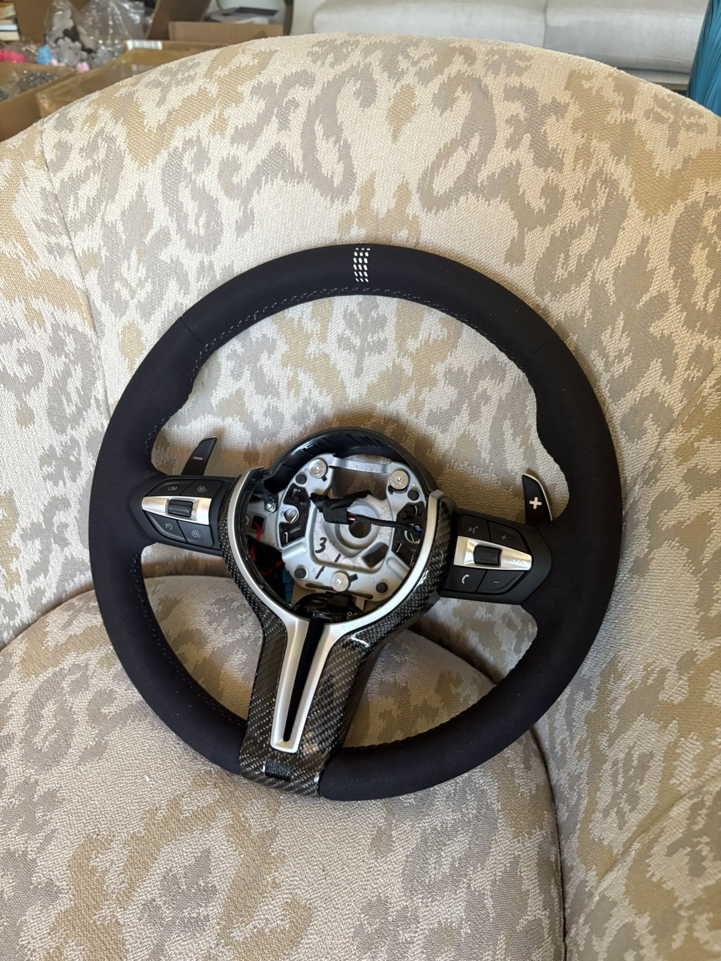 BWM F80 steering wheel