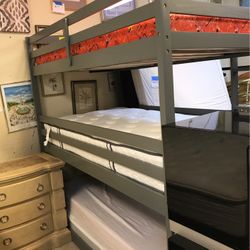 Triple Bunk Bed 