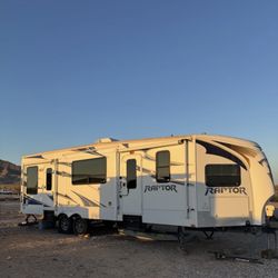 2012 Keystone Raptor