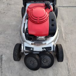 HONDA HRC-216 COMMERCIAL MOWER 21" INCH DECK
