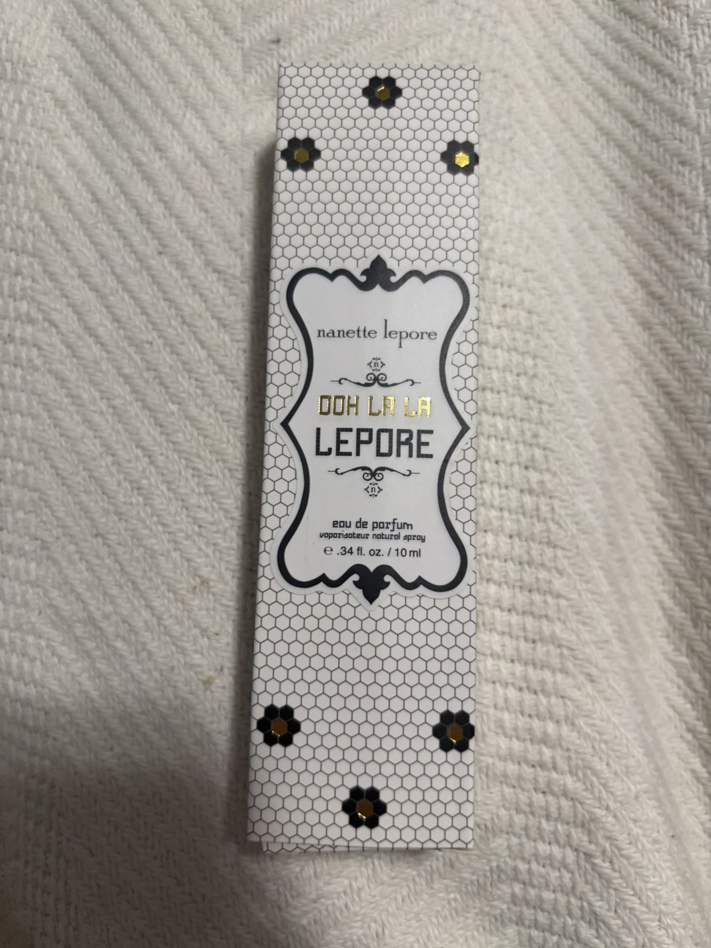 Nanette Lepore OOH LA LA fragrance perfume