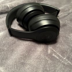 Beats Solo 3 Wireless Bluetooth