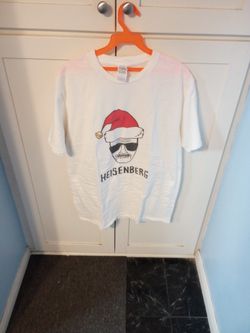 Heisenberg Christmas T-shirt (Comes With Your Choice Of Key Chain)