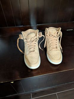 Back to school Nike Dunk High Premium Vachetta Tan
