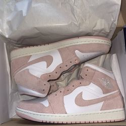 Air Jordan 1 Mid SE “Legend Pink”